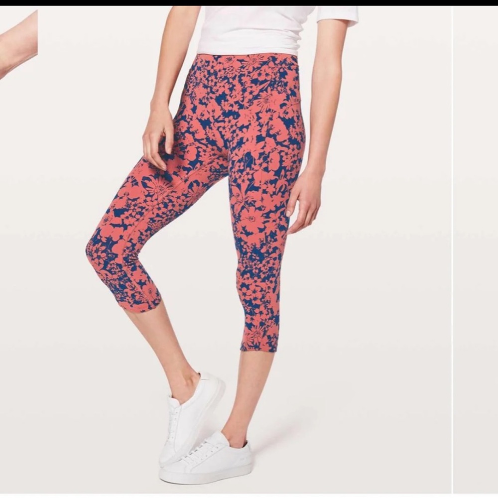 Lululemon Final Lap Crop *23"